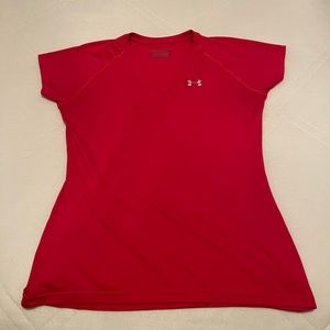 Under armour pink t shirt
